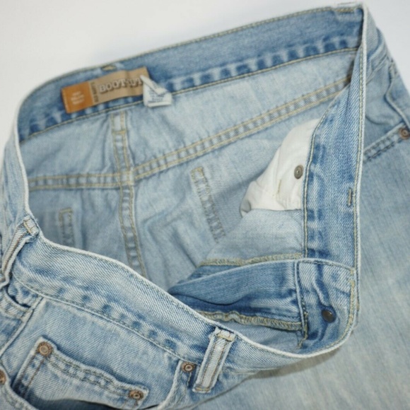 Old Navy Boot Cut Blue Jeans Light Wash, 100% Cotton - Picture 7 of 8